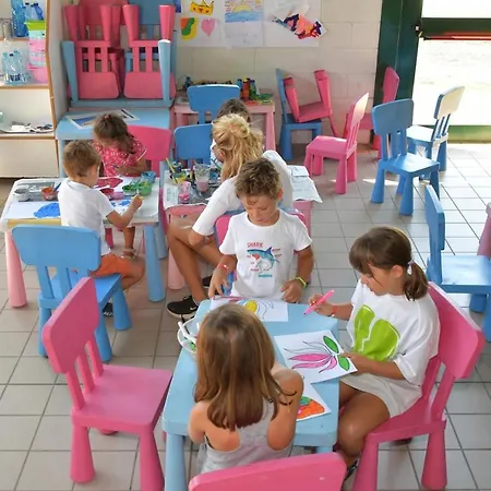 Isamar Village Parco vacanze 5*