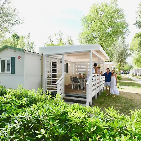 Isamar Village Ca Lino