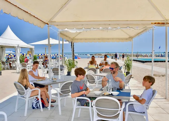 Isamar Village Vakantiepark 5*